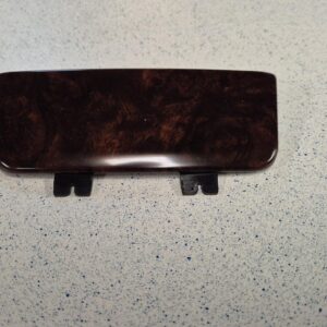 Täckpanel tunnelfack, valnötslook