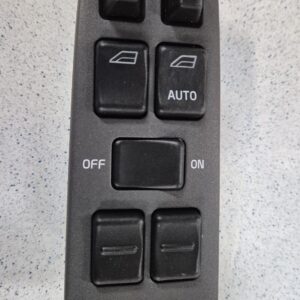 Knappsats höger framdörr grå, högerstyrd